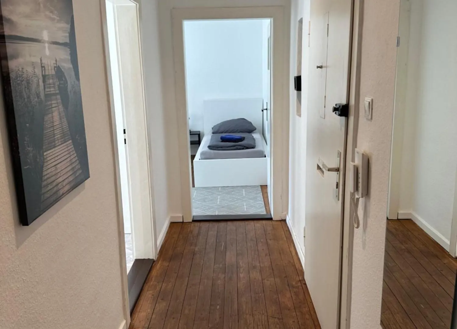 5 Betten Wohnung Vahrenwald-List Hannover 0*,  Germany